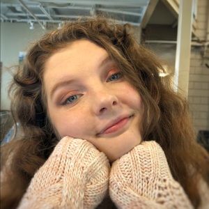 Meet your Posher, Kylie